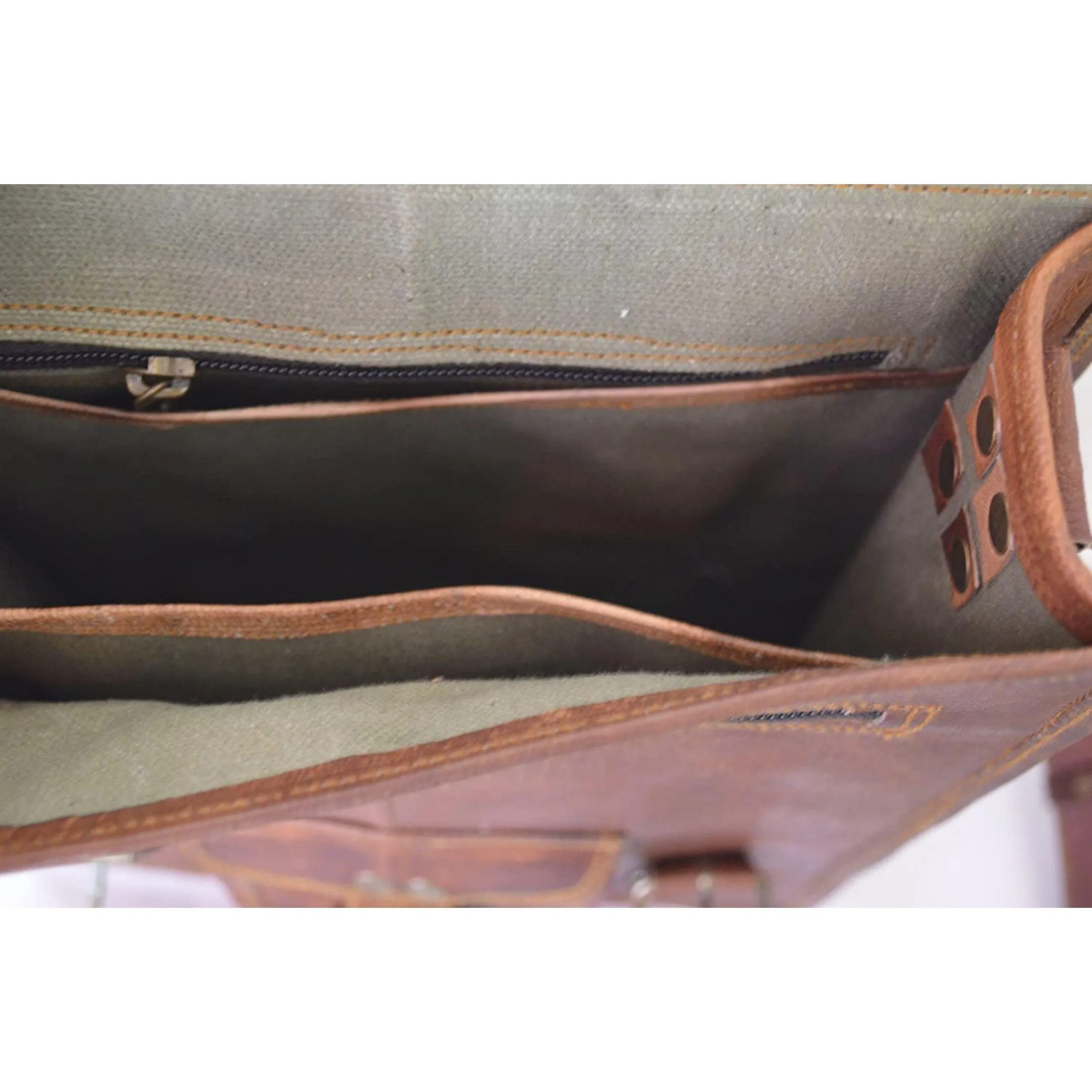 11" Sturdy Leather Satchel – iPad Messenger Bag & Crossbody Tote