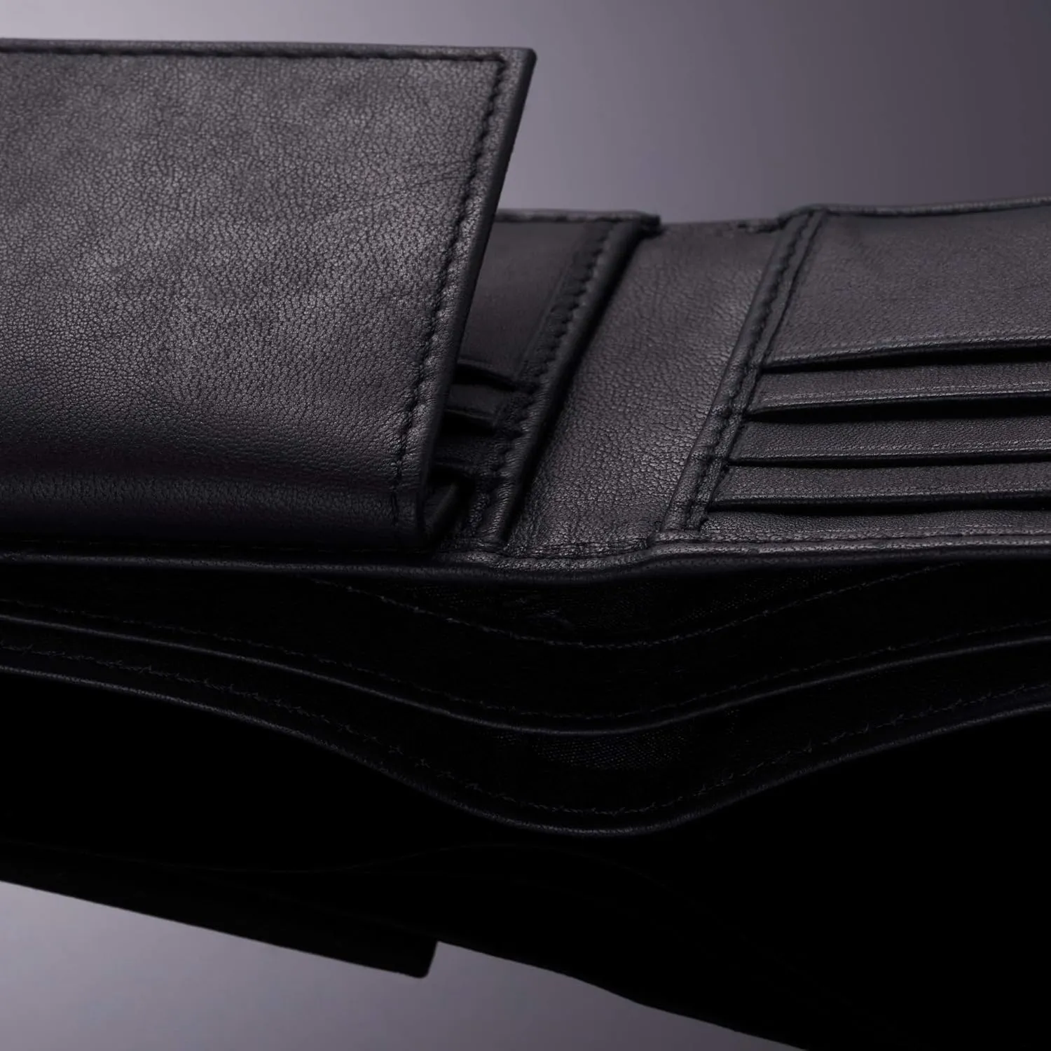 Alpine Swiss Mens Passcase Bifold Wallet Genuine Leather Comes in Gift Bag