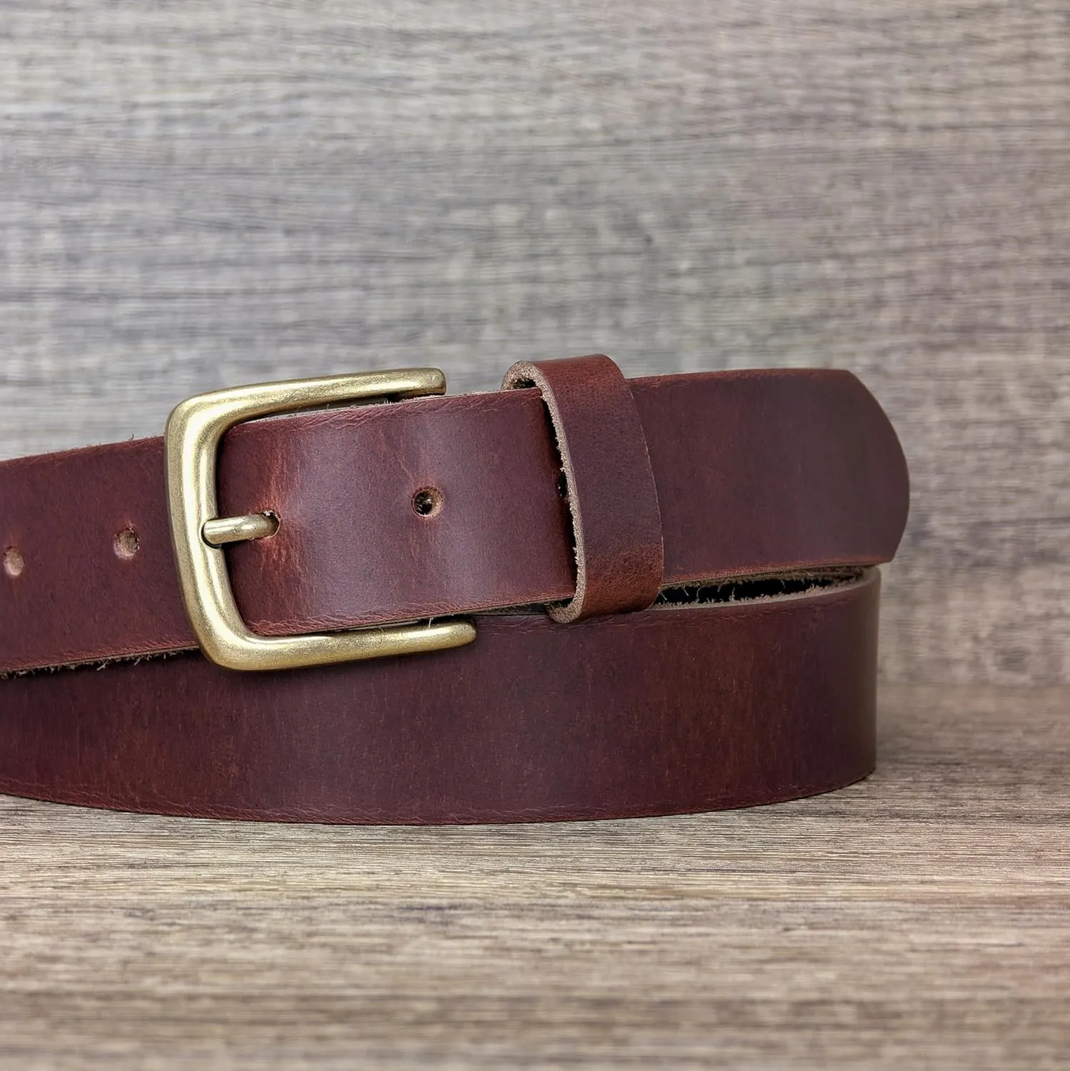 Ashford Ridge Made in England 34mm Full Hide Leather Belt with Brass Colour Buckle