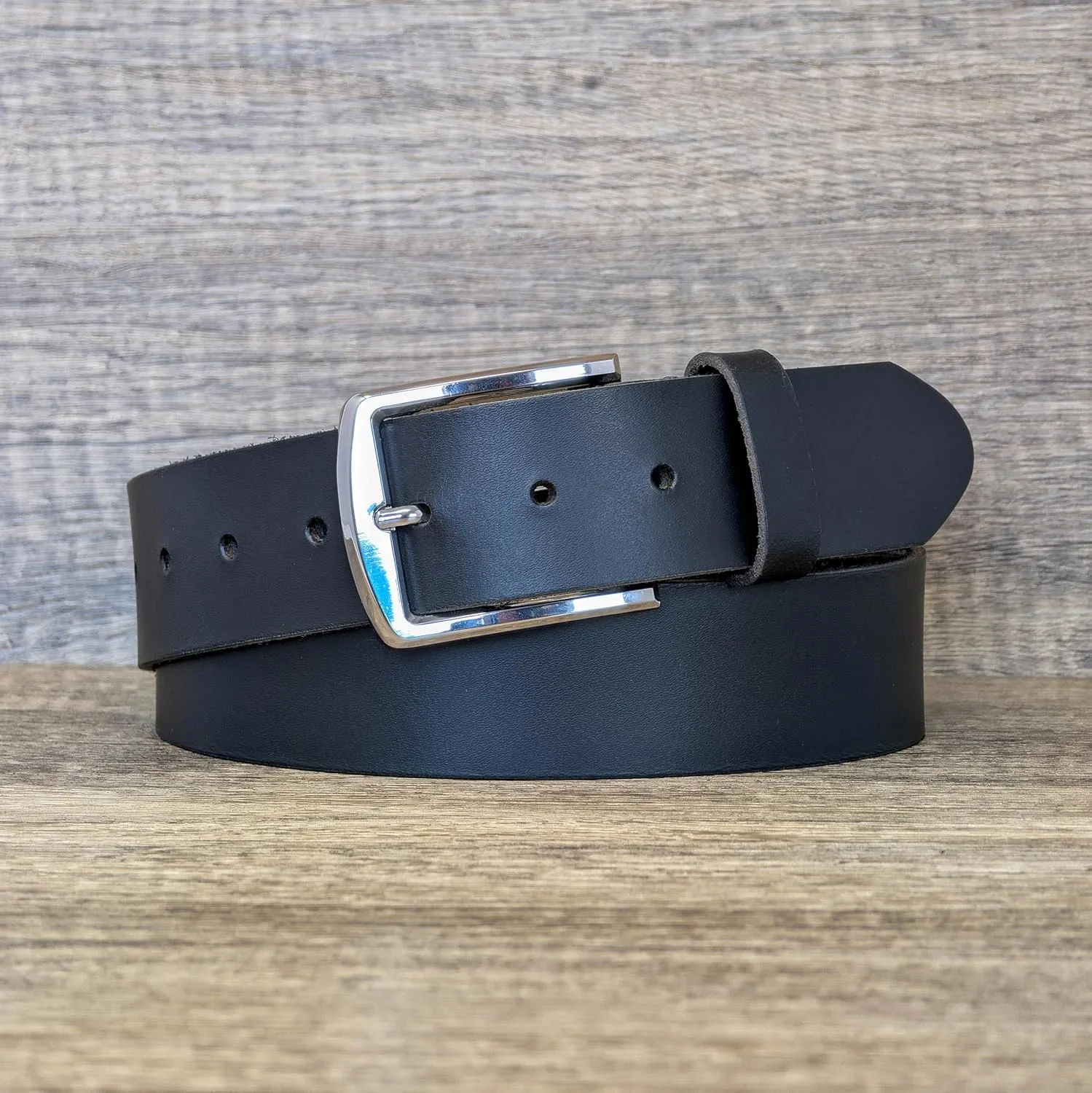 Ashford Ridge Made in England 40mm Full Grain Leather Belt with Classic Buckle