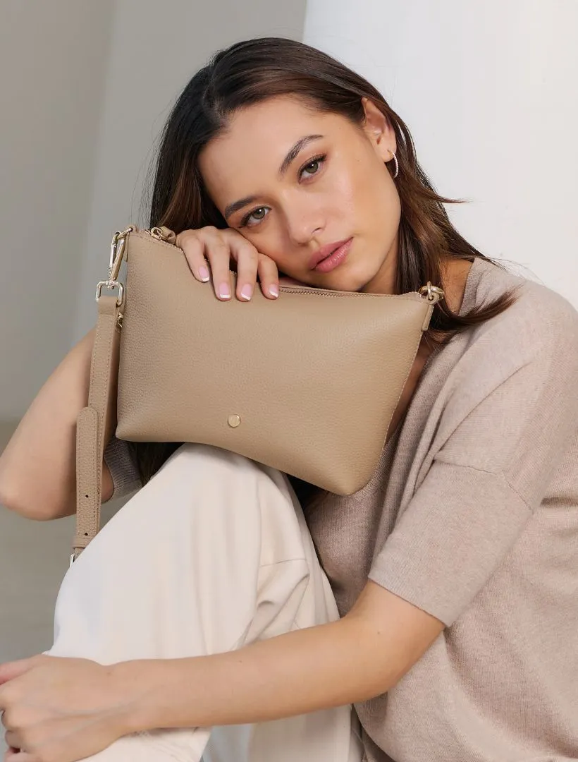 Bancroft Cross Body Bag Hazelnut