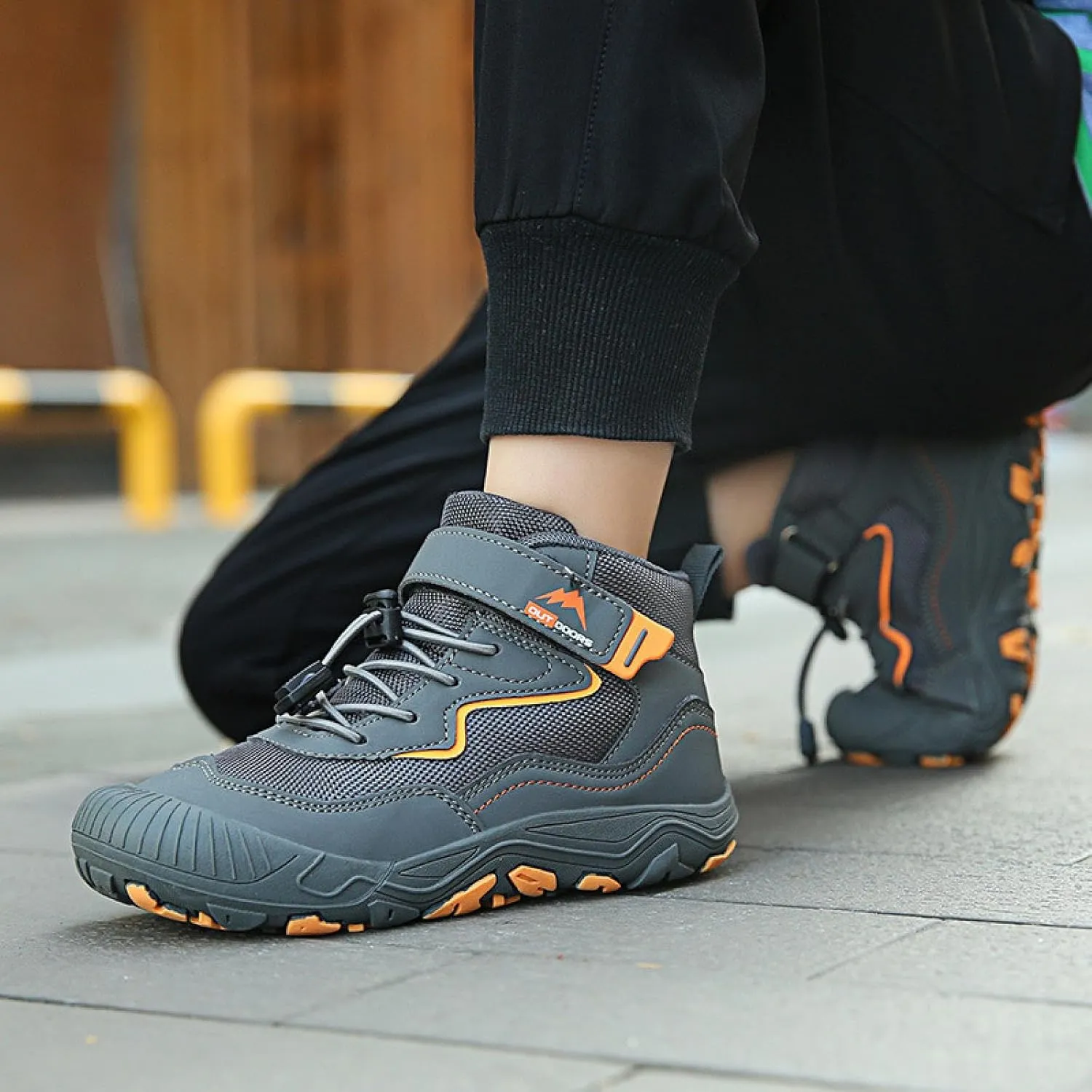 Boys' Hiking Shoes, Spring and Autumn wear-Resistant, Breathable Sneakers, Outdoor high-top Casual Hiking Shoes