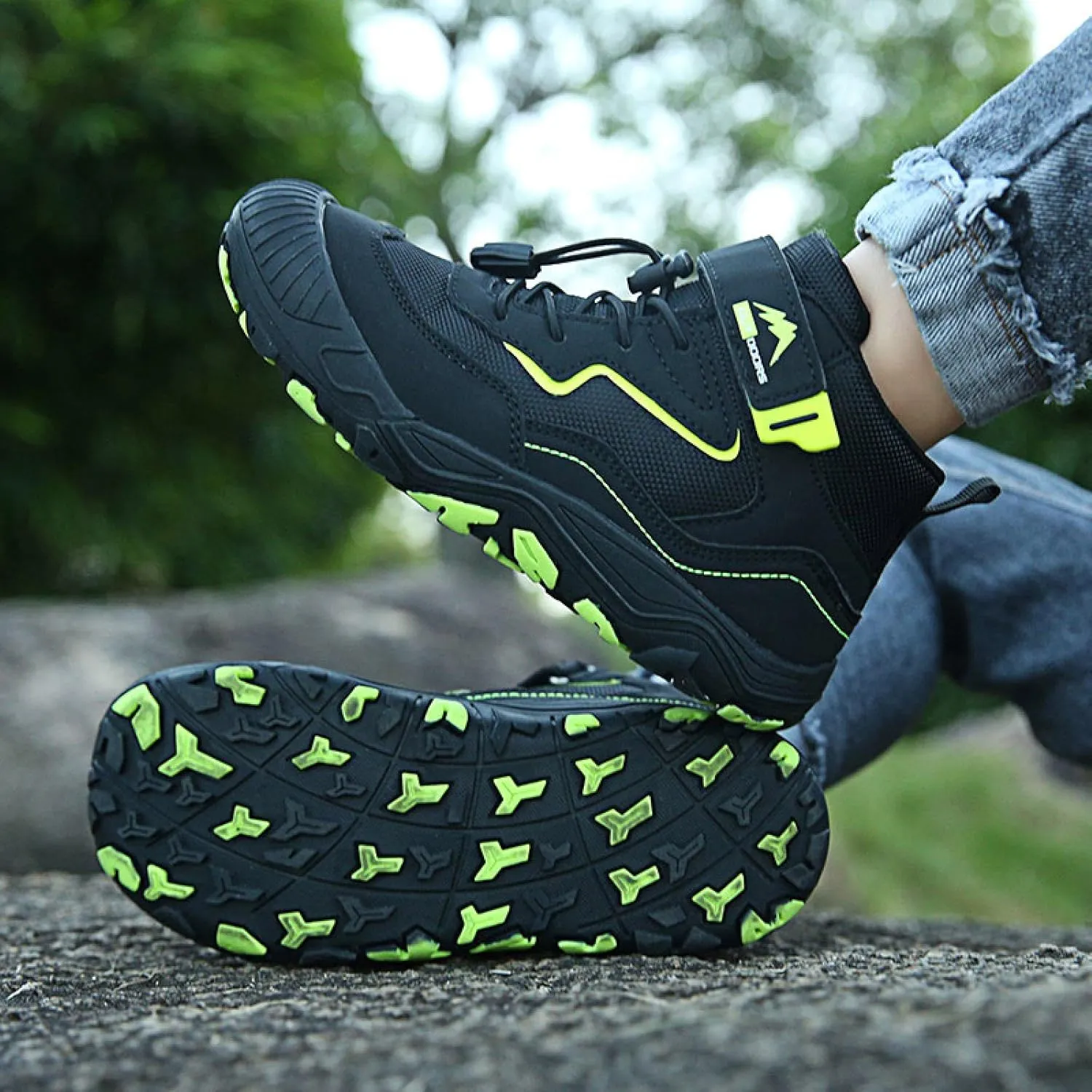 Boys' Hiking Shoes, Spring and Autumn wear-Resistant, Breathable Sneakers, Outdoor high-top Casual Hiking Shoes