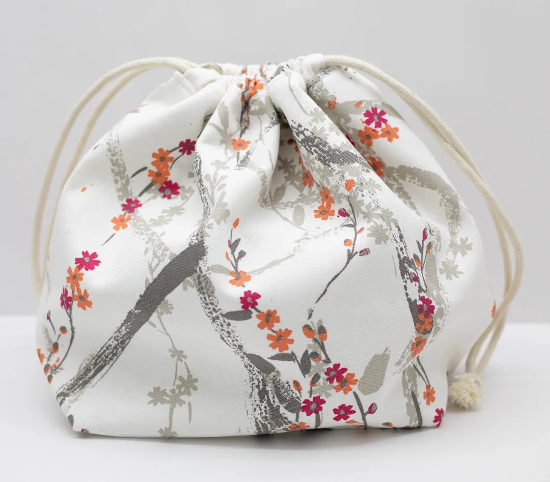 Brilliant Basics Drawstring - White Floral