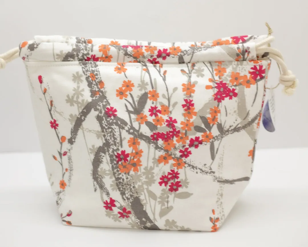 Brilliant Basics Drawstring - White Floral
