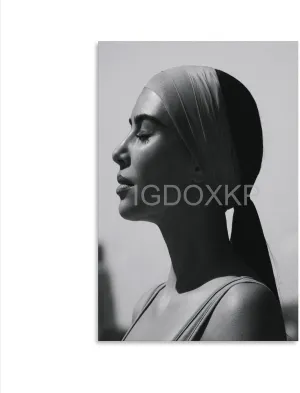 BRKENT Kim Kardashian Poster Sexy Photo Poster Celebrity Girl Poster1 Canvas Painting Wall Art Poster for Bedroom Living Room Decor 20x30inch(50x75cm) Unframe-Style