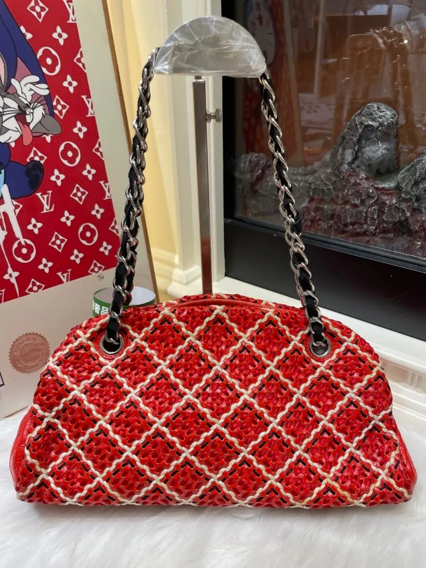 Chanel Preloved Shoulder Bag Red Quilted Leather