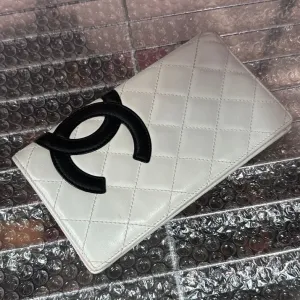 Chanel Wallet Black/White Quilted Leather