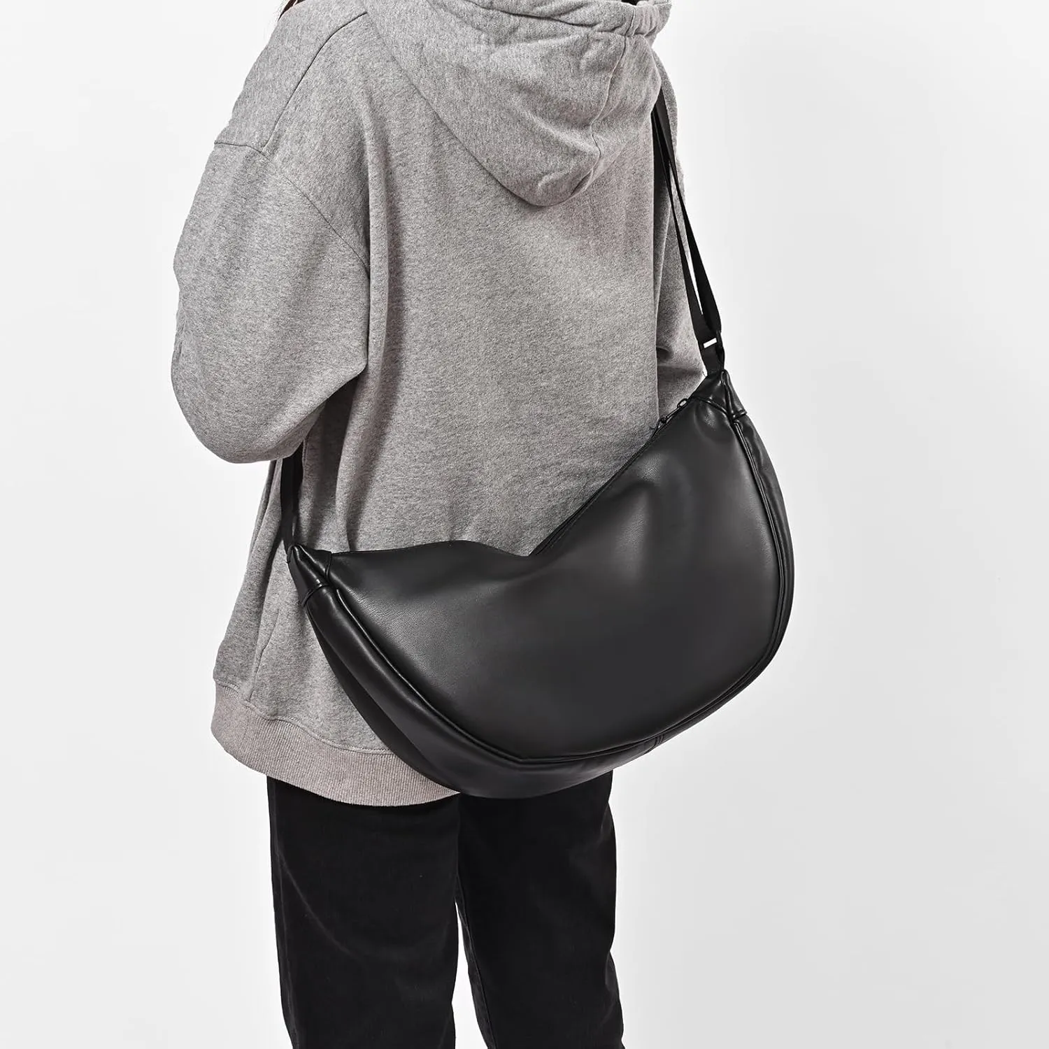 Crescent Bag for Women Men PU Leather Crossbody Bag Large Dumpling Bag Lightweight Hobo Sling bag Shoulder Bag