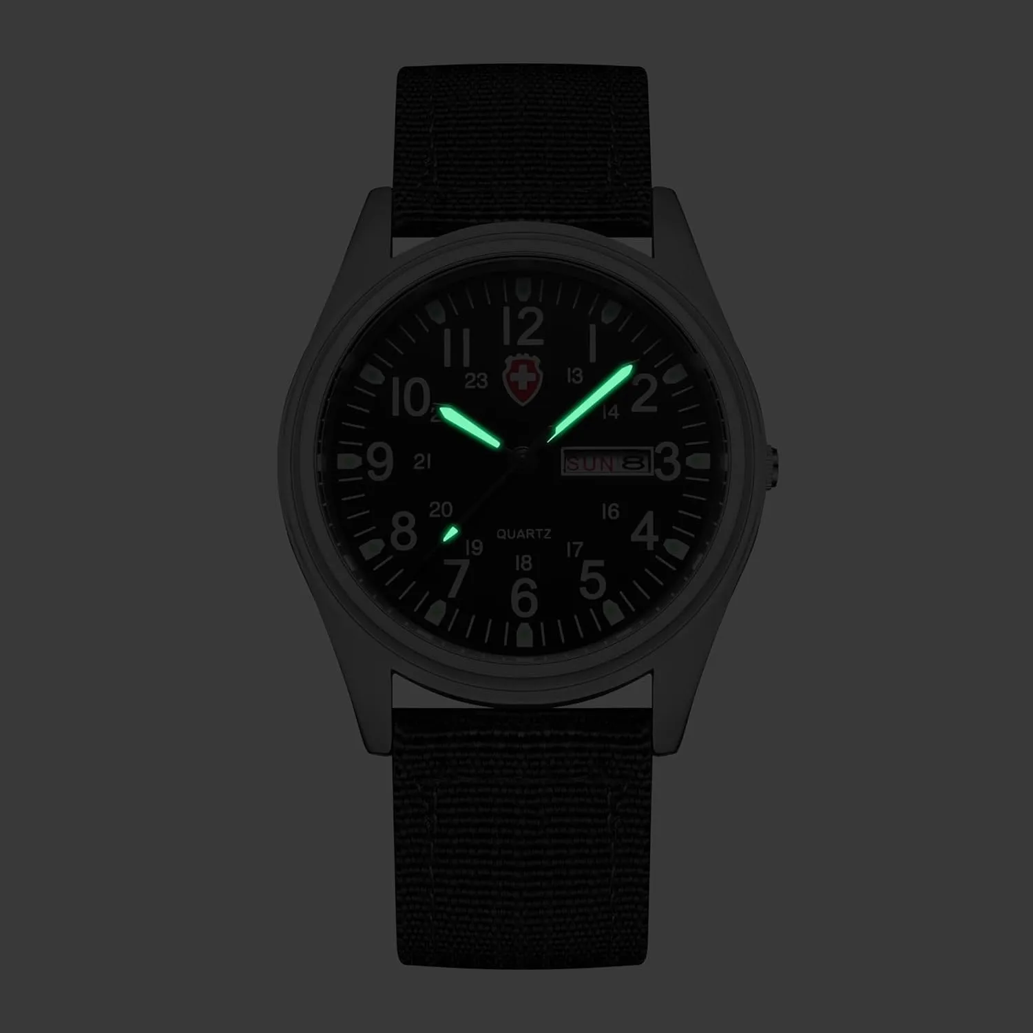 Gosasa Unisex Military Watches Sport Textile Nylon Strap Stylish Men Watch Luminous Fashion Watches Analog Display Quartz Waterproof Casual Wristwatch