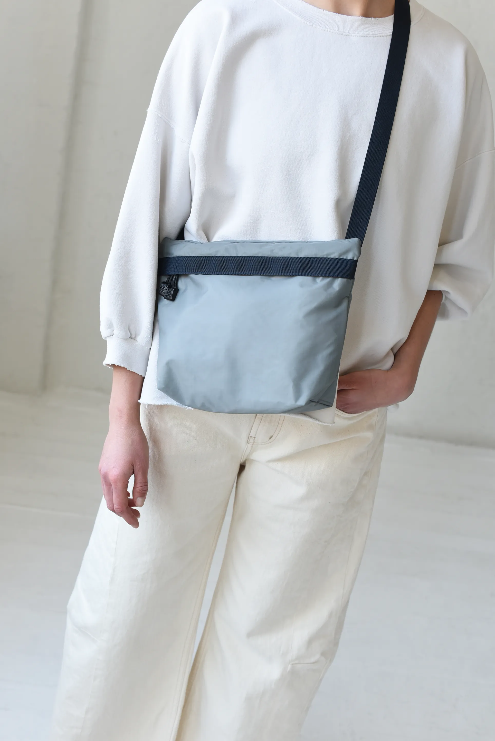 GREY/NAVY (RN-CR-07)