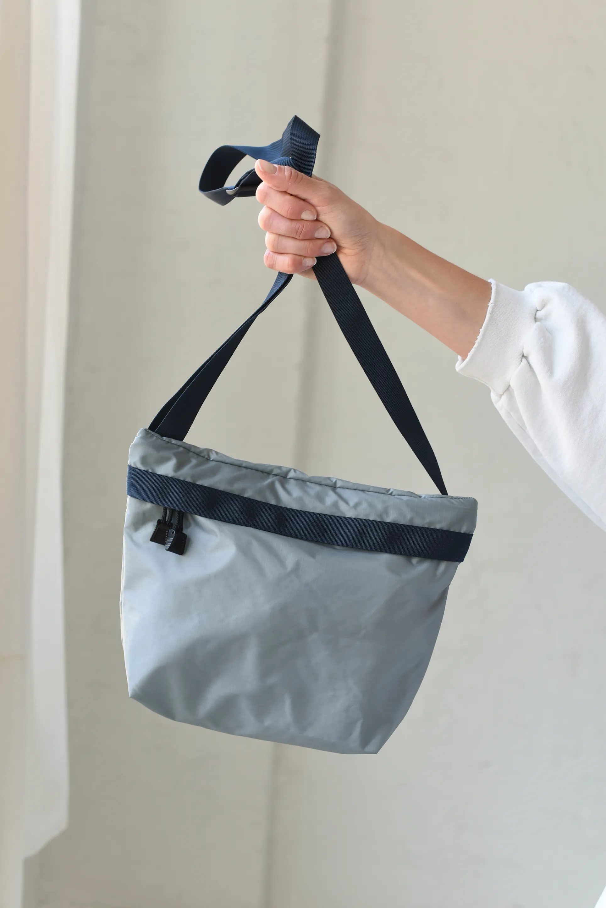 GREY/NAVY (RN-CR-07)