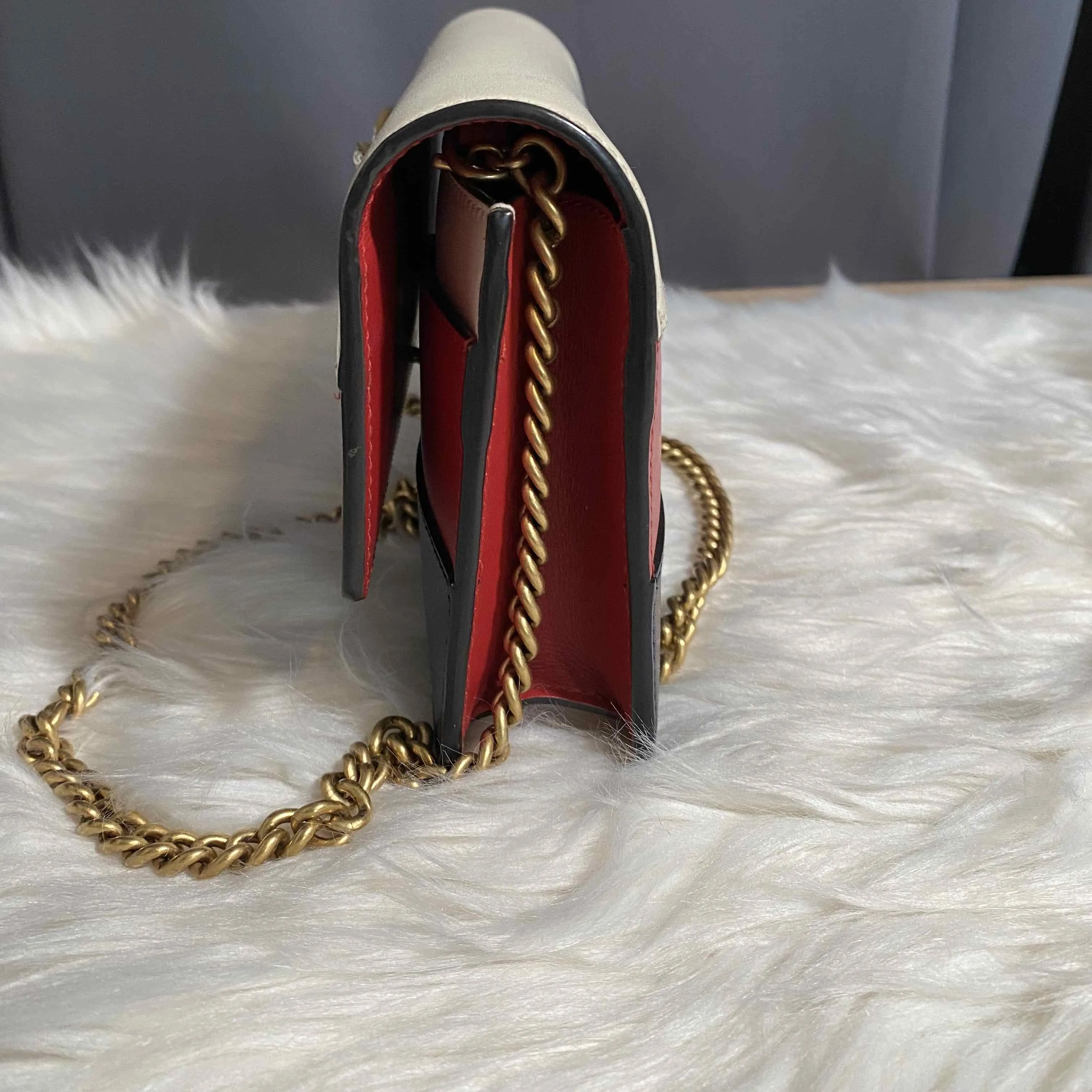 Gucci Sylvie White Red Navy Leather Crossbody Bag