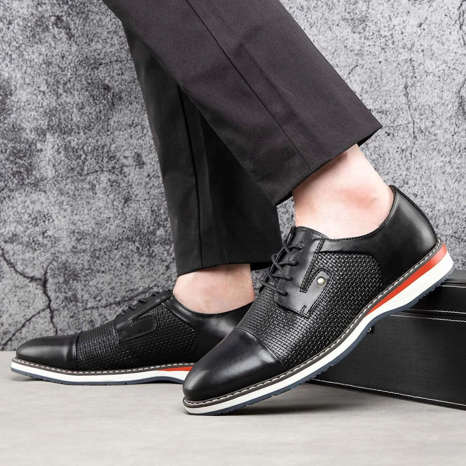 JITAI Men's Oxford Dress Shoes Lightweight Fashion Shoes with Wingtip Brogue & Lace-up Design