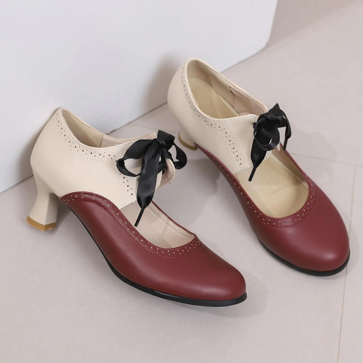 LanreyTaley Women's Vintage Mary Jane Shoes 60s Low Kitten Heels Round Toe Wingtip Brogue Shoes Cut Out Dress Pumps