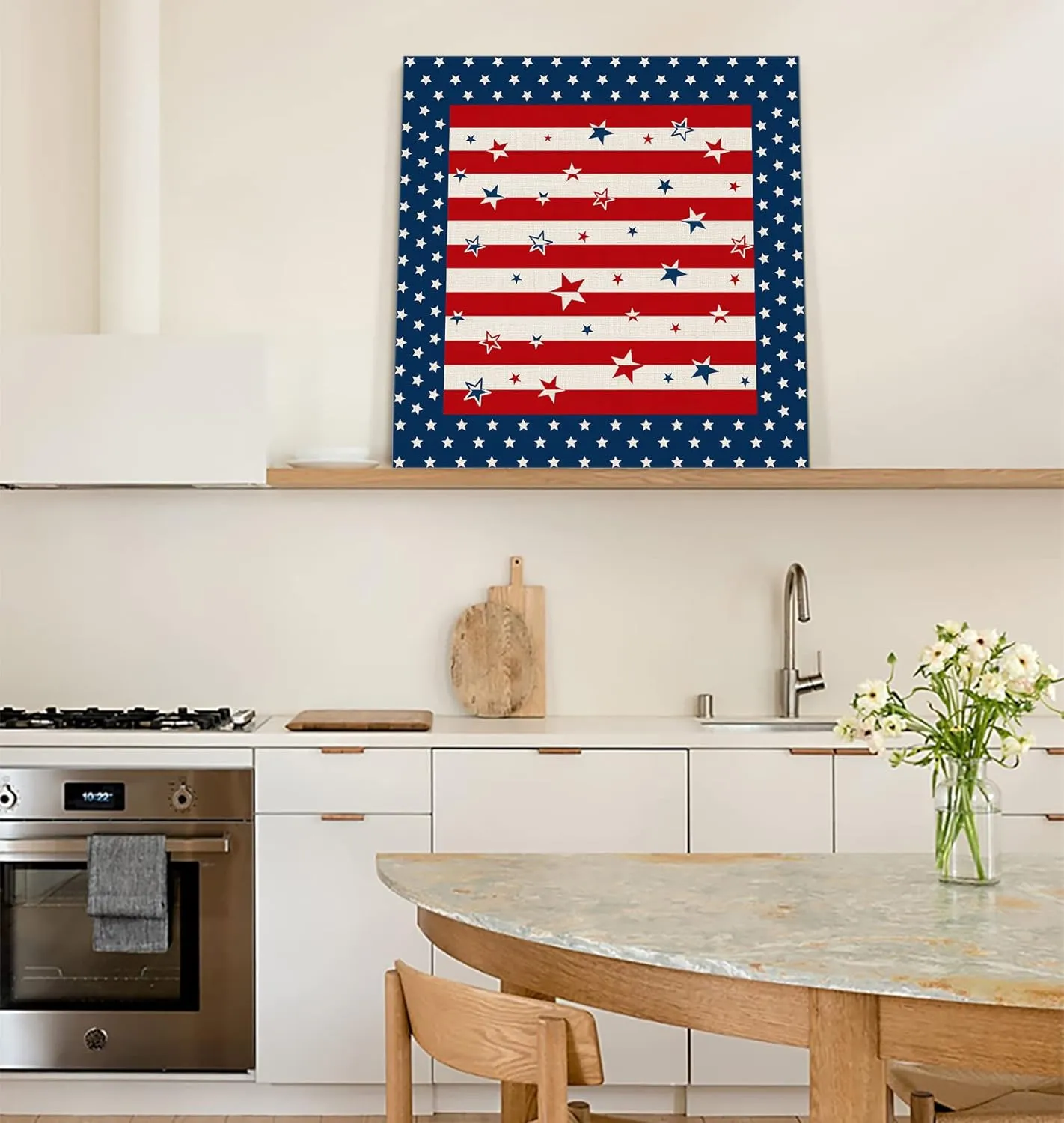 LDLYTZXK July 4th Stars Square Canvas Wall Art, Red White Striped Canvas Painting for Office Living Room Bedroom Bathroom, Modern Giclee Artwork Prints Pictures as Home Decor, 20x20inch