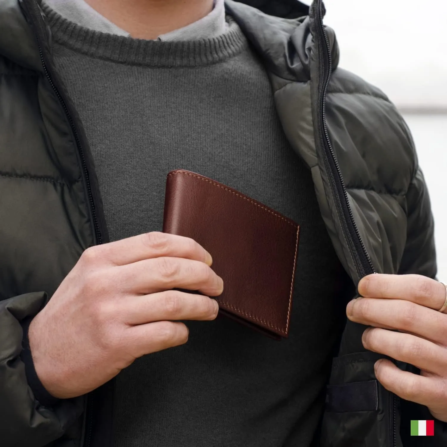 Maruse Bifold Wallet - Slim Leather Wallet – Genuine Italian Calf Leather Wallet – Elegant and Classy – Versatile and Minimalist Wallet for Men – Convenient Interior Pockets – Exquisite Present, Brown