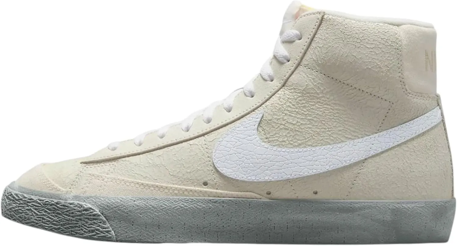 Nike Men's Blazer Mid '77 Shoes