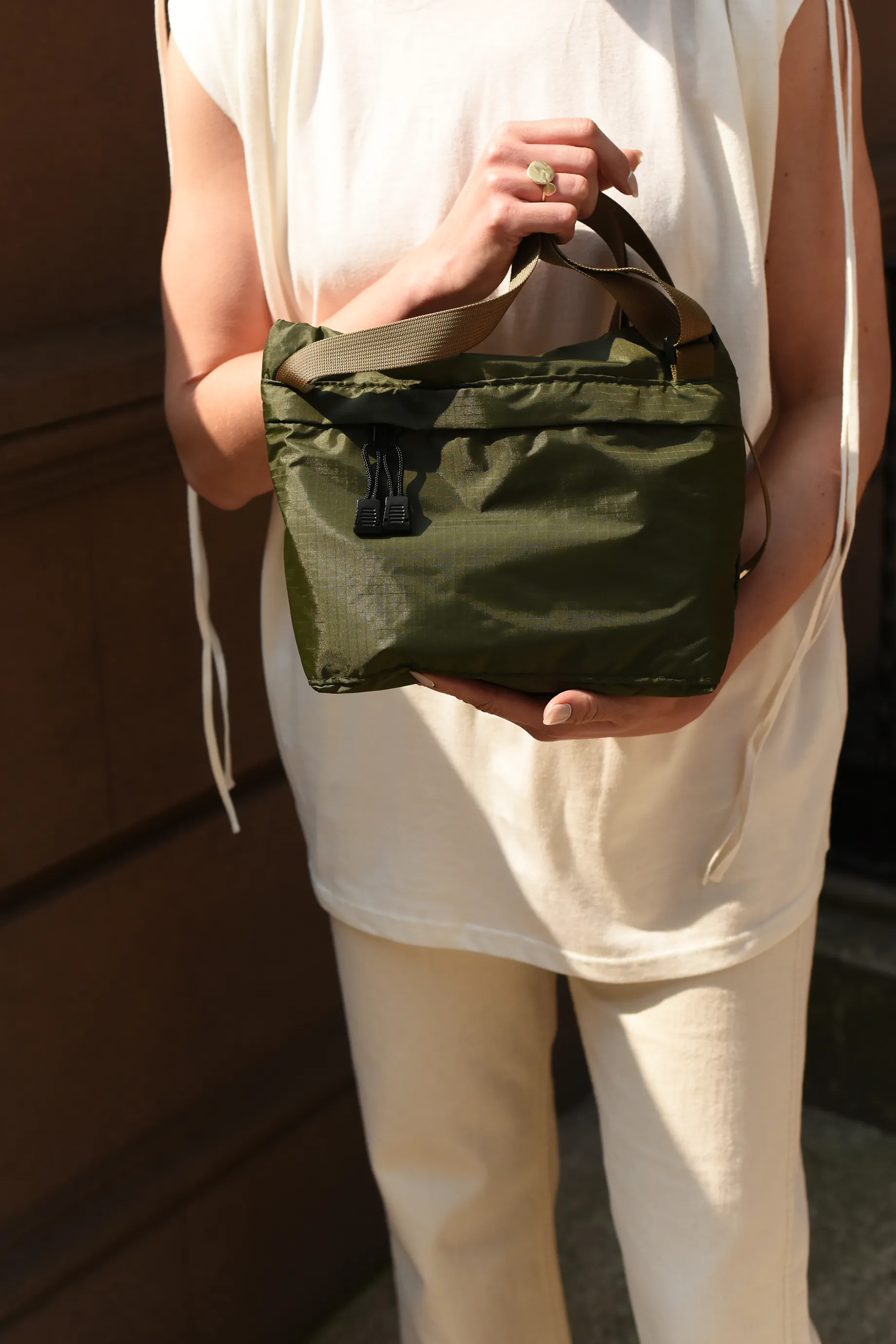 OLIVE/COYOTE (RN-CR-02)