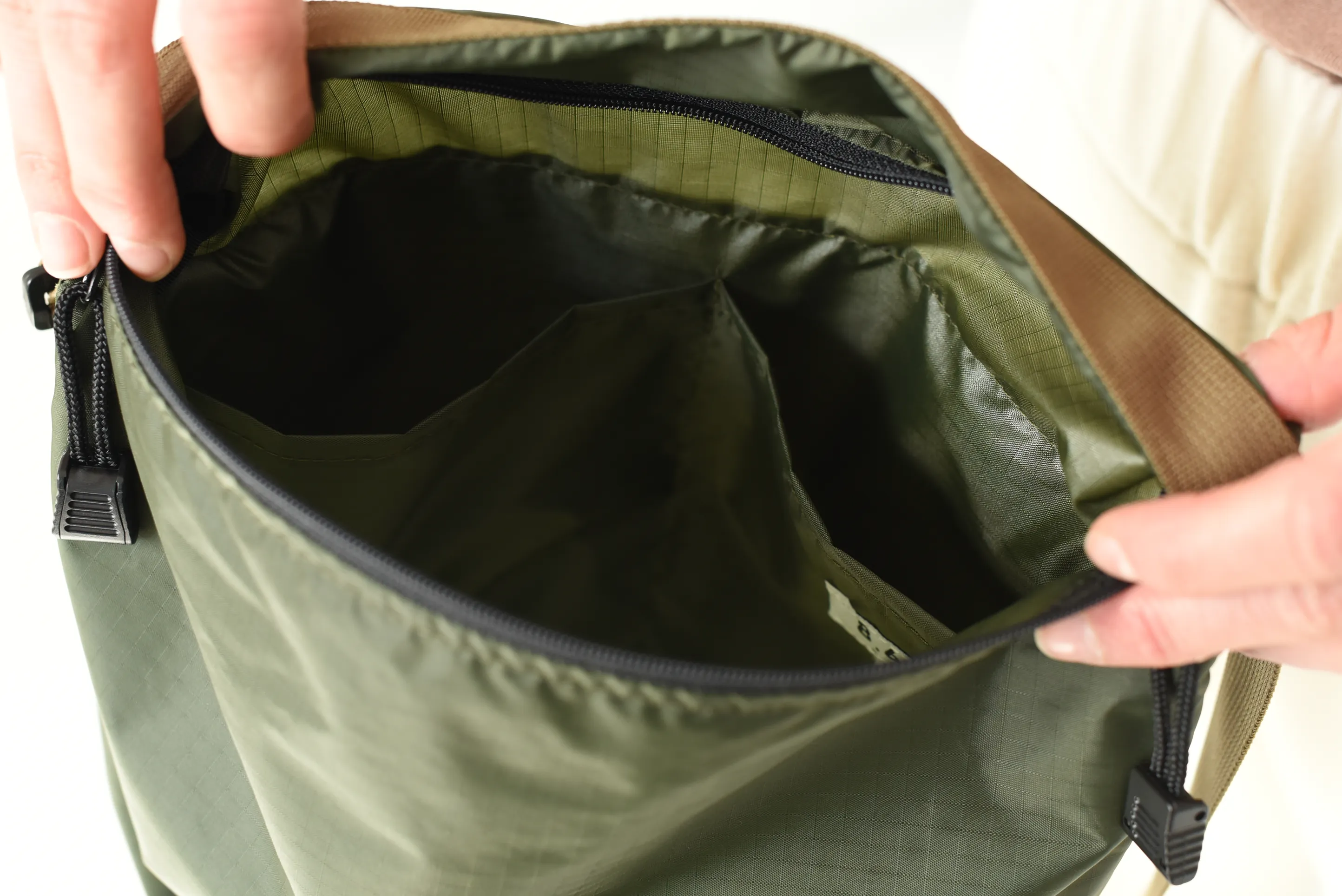 OLIVE/COYOTE (RN-CR-02)