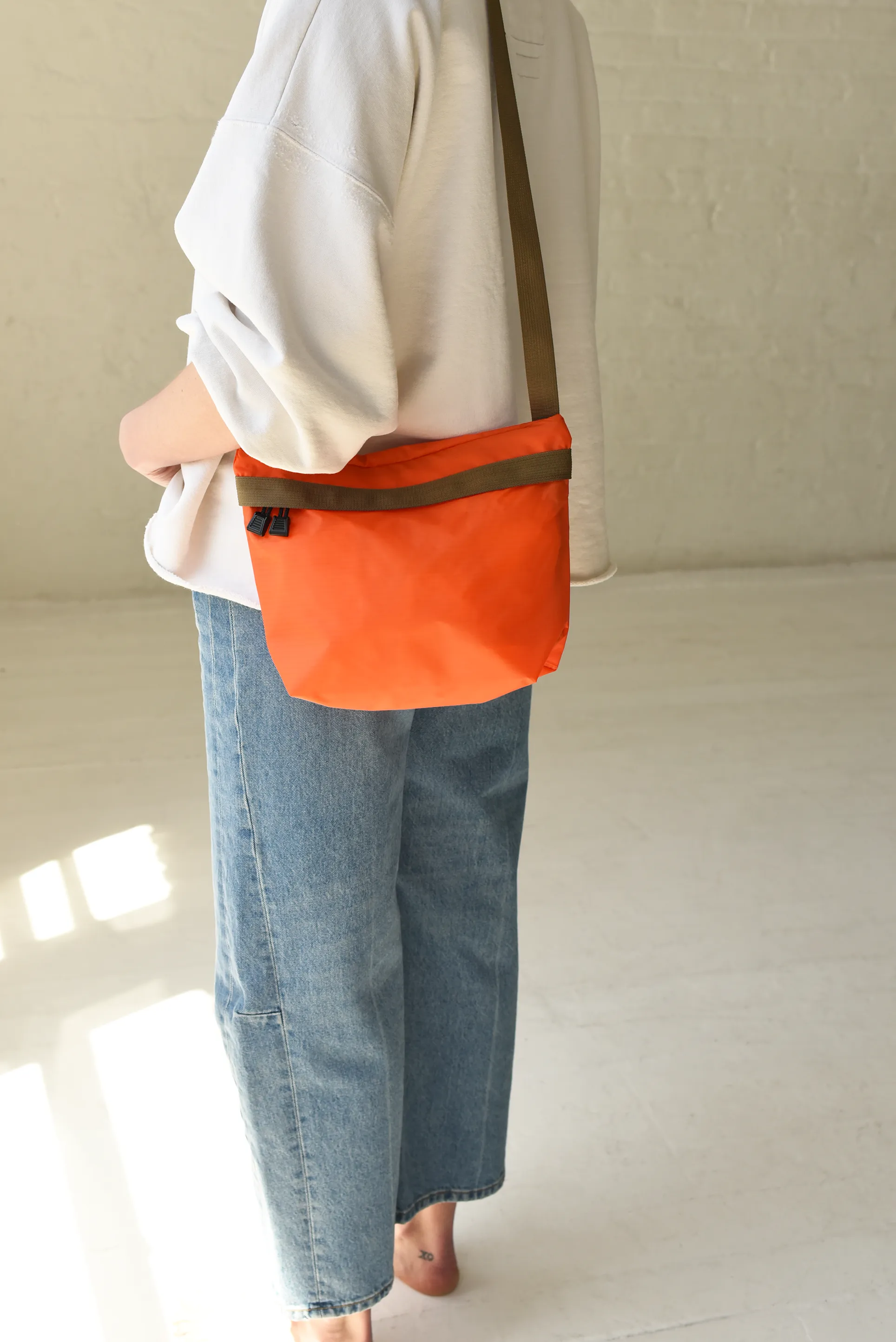 ORANGE/COYOTE (RN-CR-06)
