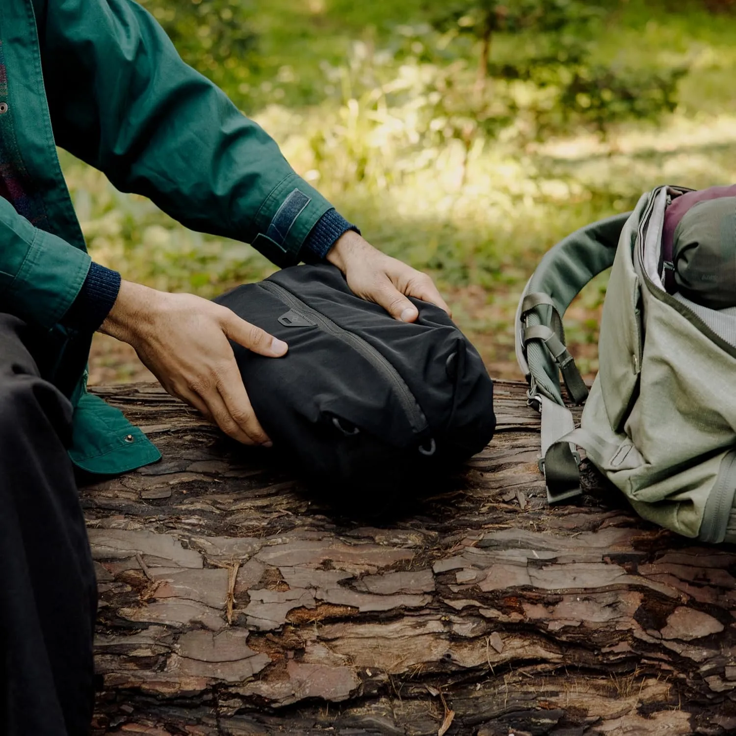 Peak Design Ultra Light Mesh Packing Cube for Quick and Efficient packing while travelling (Sage - S)
