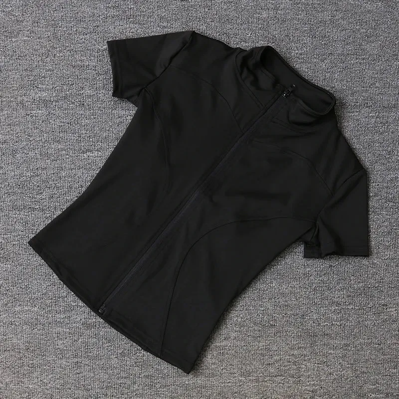 Quick-Dry Zip Sports Top – ActiveFlex™