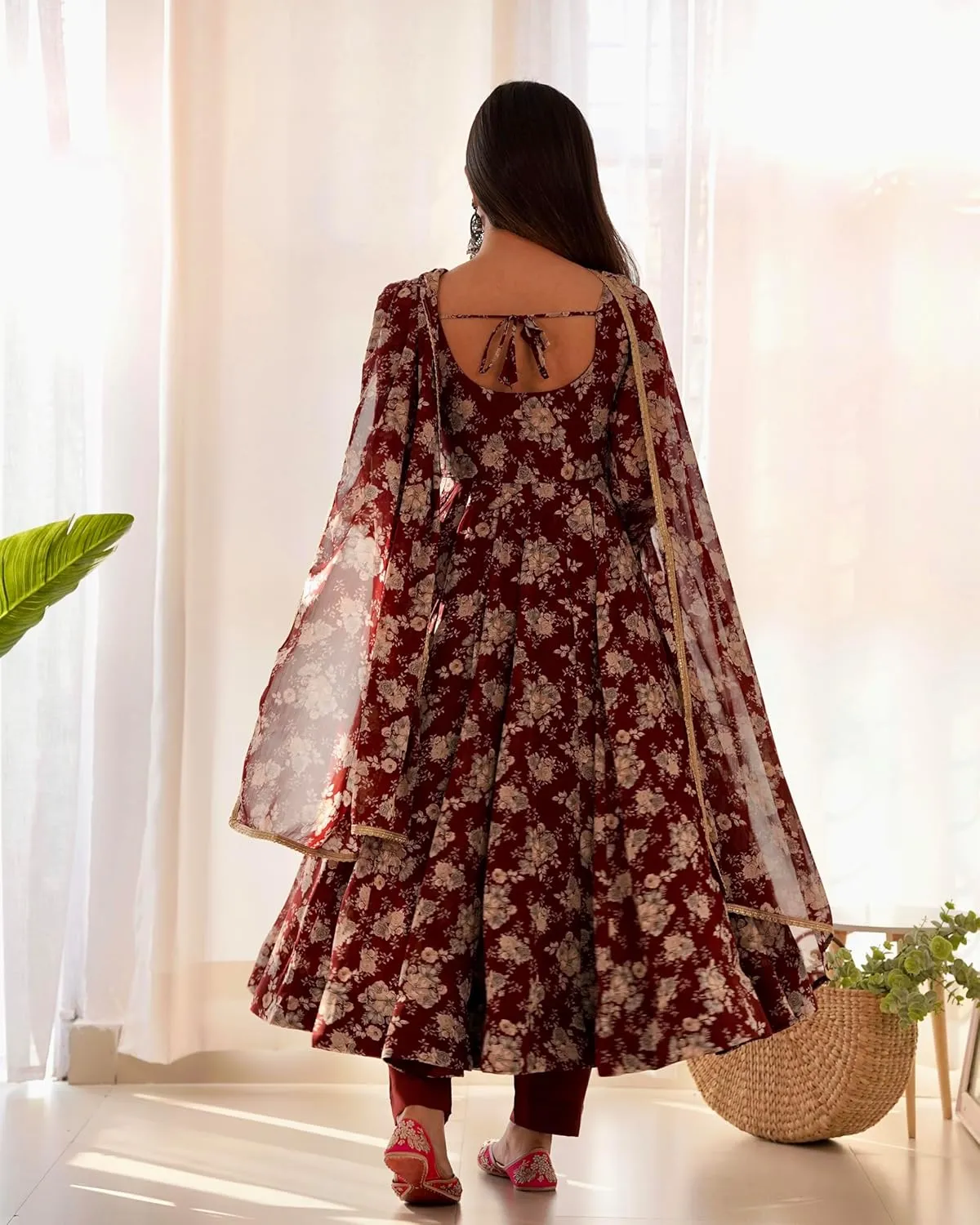 Shiv Collection Indian Style Pure Soft Georgette Anarkali Gown Sleeveless Set with Dupatta
