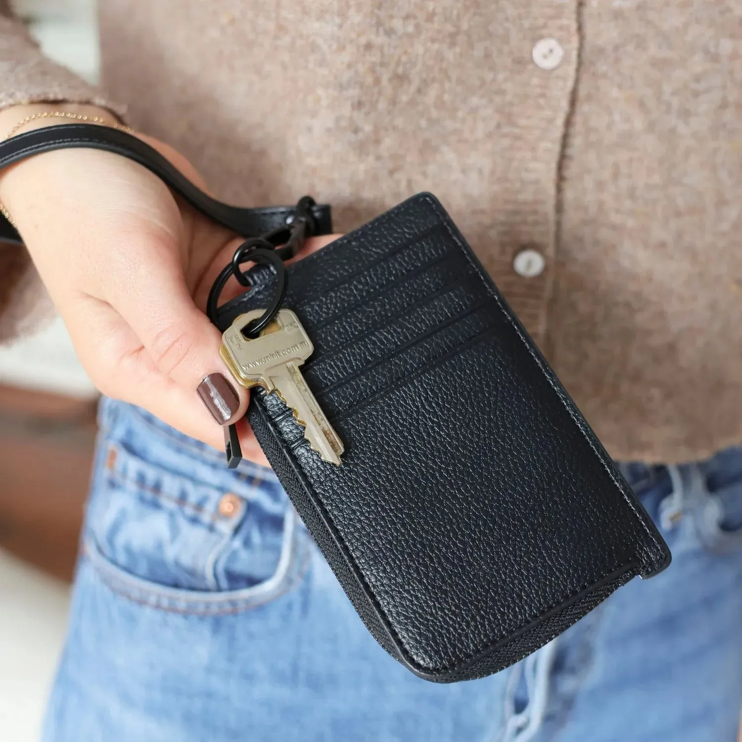The Card Holder Wristlet Wallet (Black)
