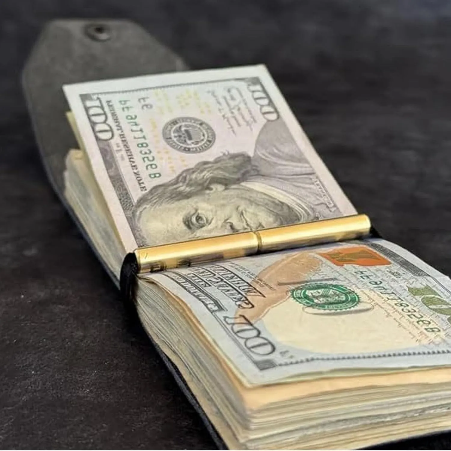 The Cash Wrap Wallet, Handy Purse Bands With Magnetic Clasp, Small Compact Luxury Pocket Wallet 1 To 99 Bills (Blue)