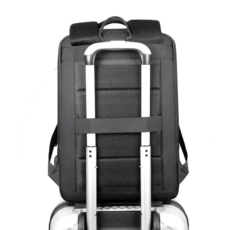 The LuxeLite Bag