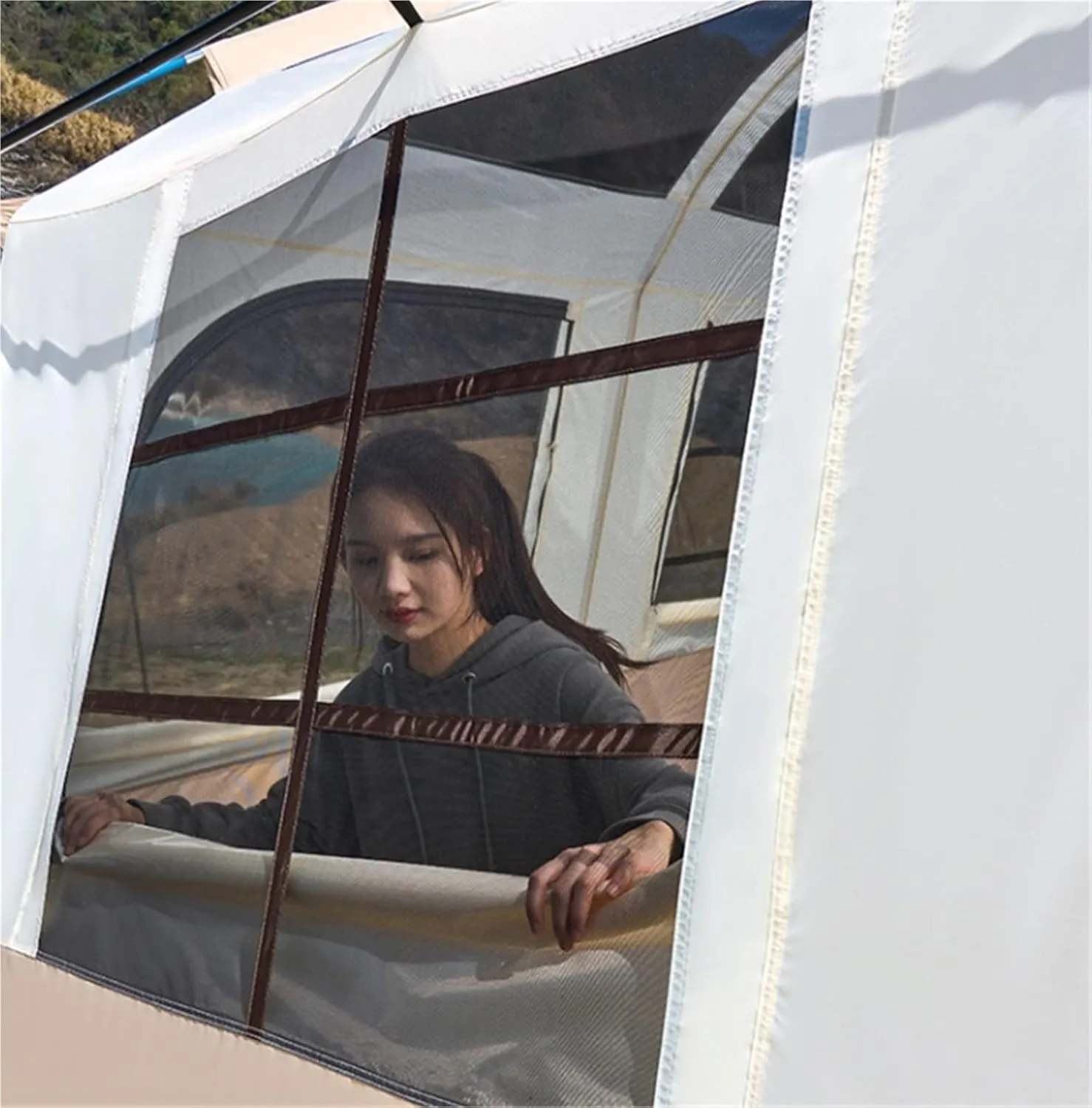 Two-Bedroom, One-Living Room, Multi-Person Outdoor Folding Portable Thickened Double-Layer Rainproof and Windproof Camping Tent