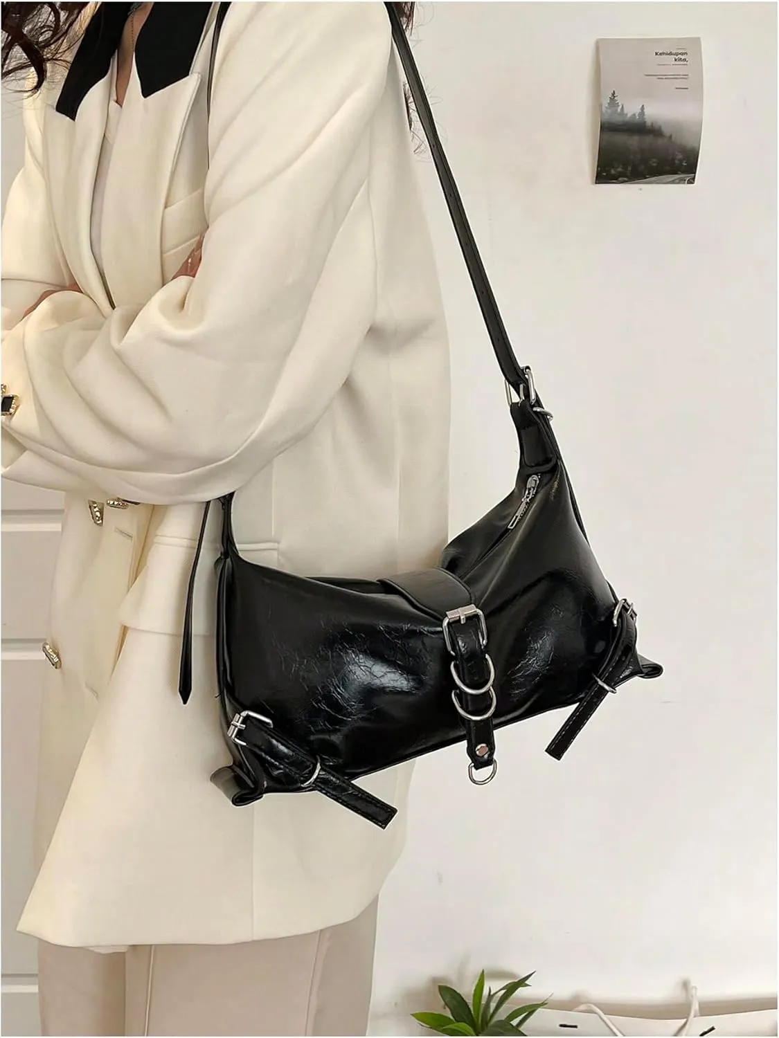 Verdusa Women's Buckle PU Leather Shoulder Handbags Vintage Top Handle Underarm Bags