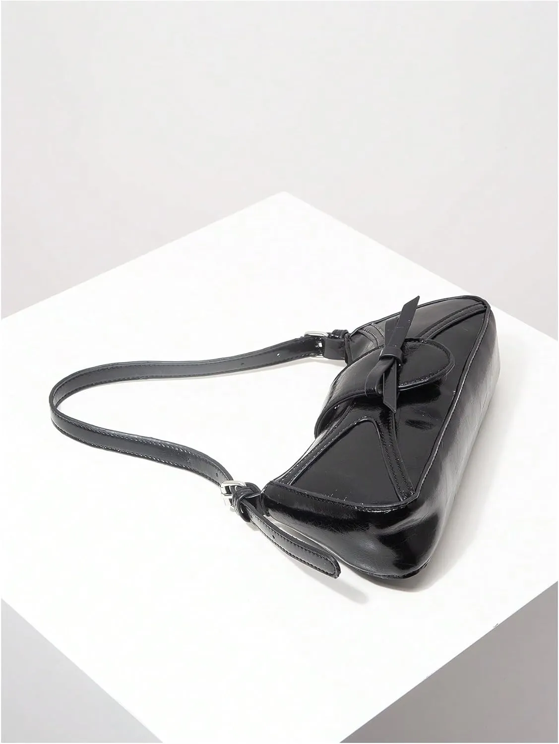 Verdusa Women's PU Leather Shoulder Bag Buckle Top Handle Underarm Bag Bow Vintage Handbags