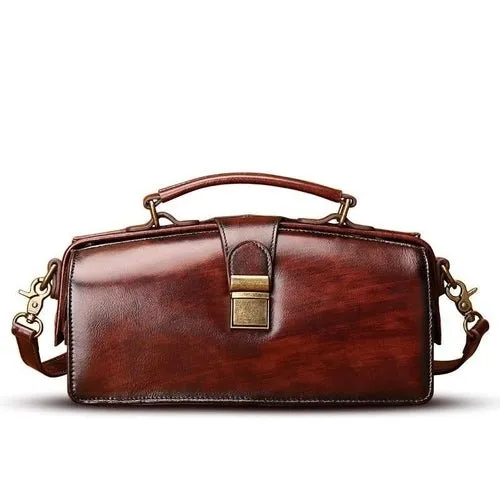 Vintage Chic Leather Doctor Bag – Timeless Elegance and Functionality