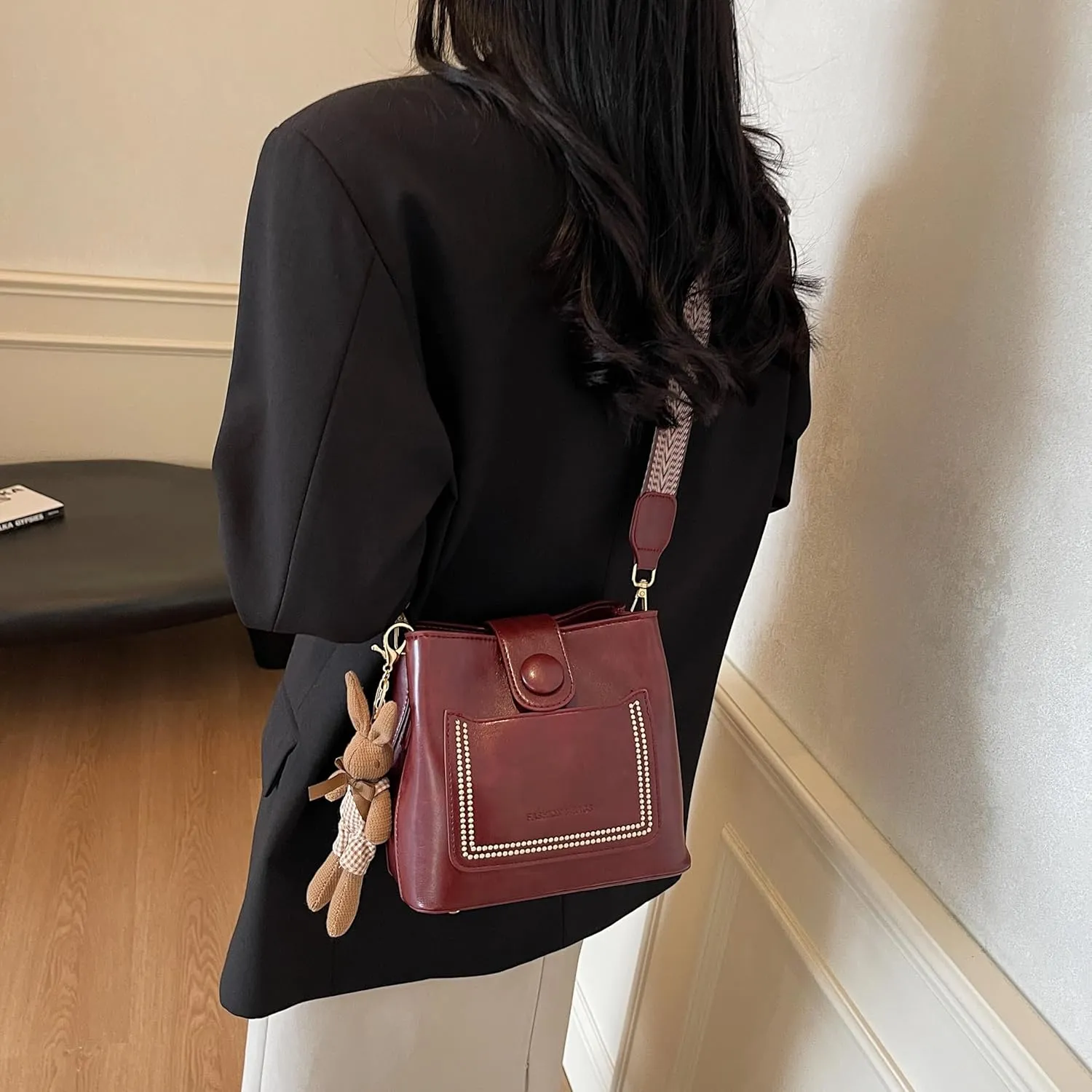 Vintage Crossbody Bag for Women, Leather Bucket Bag Small Shoulder Bag with Strap Trendy Handbag with Rabbit Pendant
