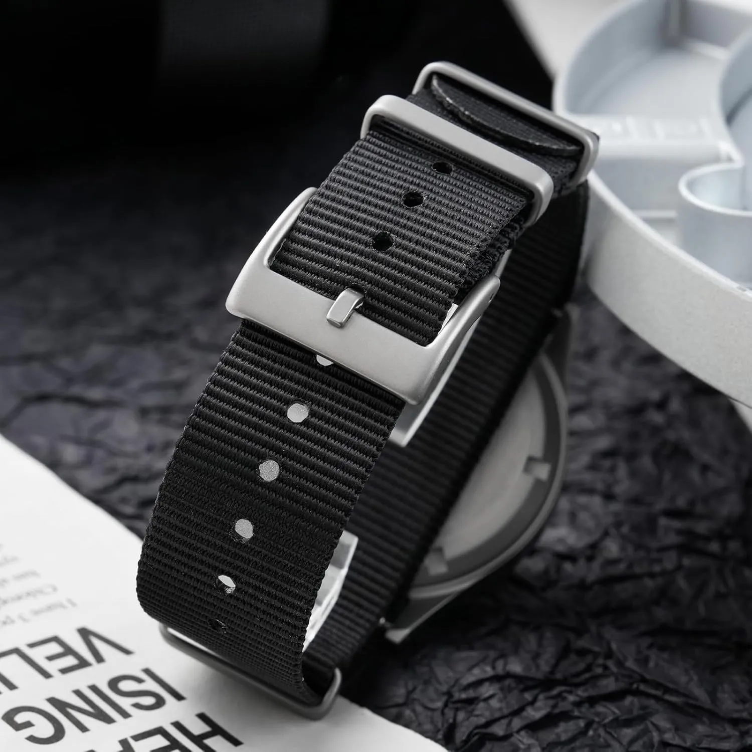 watchdives Dive Watch for Men, Vintage 50-Fathoms NH35/NH38 Automatic Watches 40mm Domed Glass 300m Waterproof Diving Wristwatch with Nylon Watch Strap