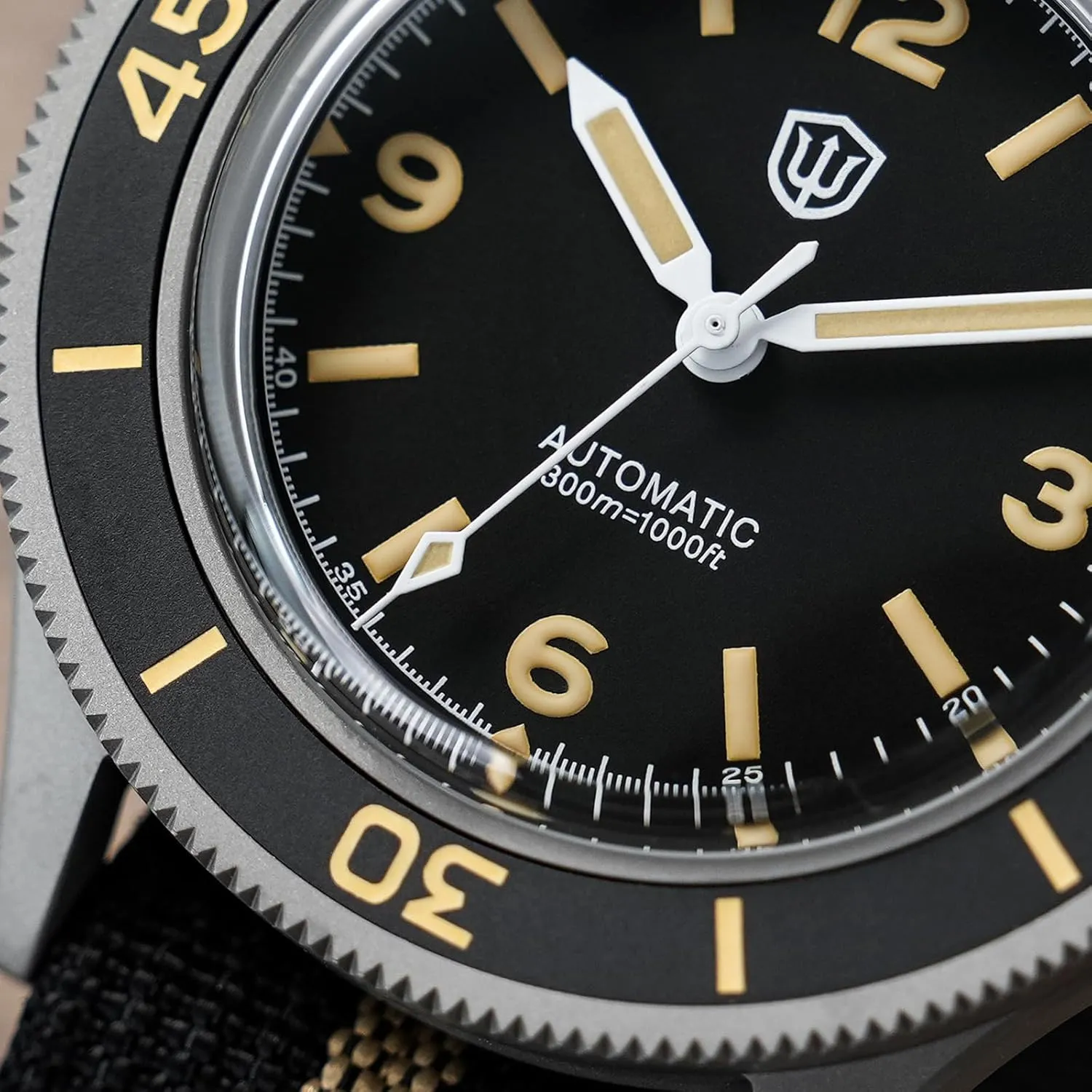 watchdives Dive Watch for Men, Vintage 50-Fathoms NH35/NH38 Automatic Watches 40mm Domed Glass 300m Waterproof Diving Wristwatch with Nylon Watch Strap