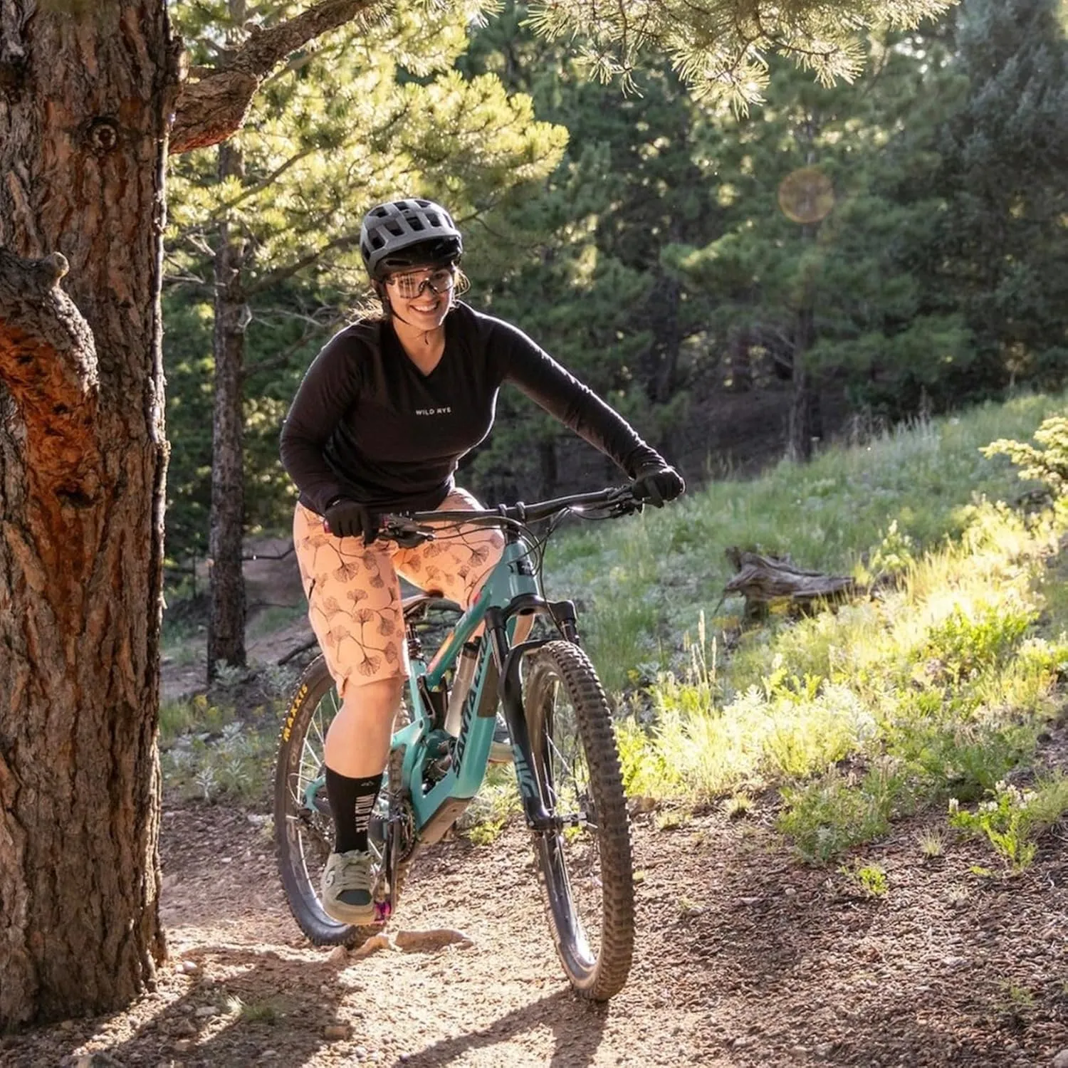 Wild Rye Women’s Freel Short, MTB Breathable Bike Shorts, UPF 50, Pockets, for Gravel & Mountain Biking