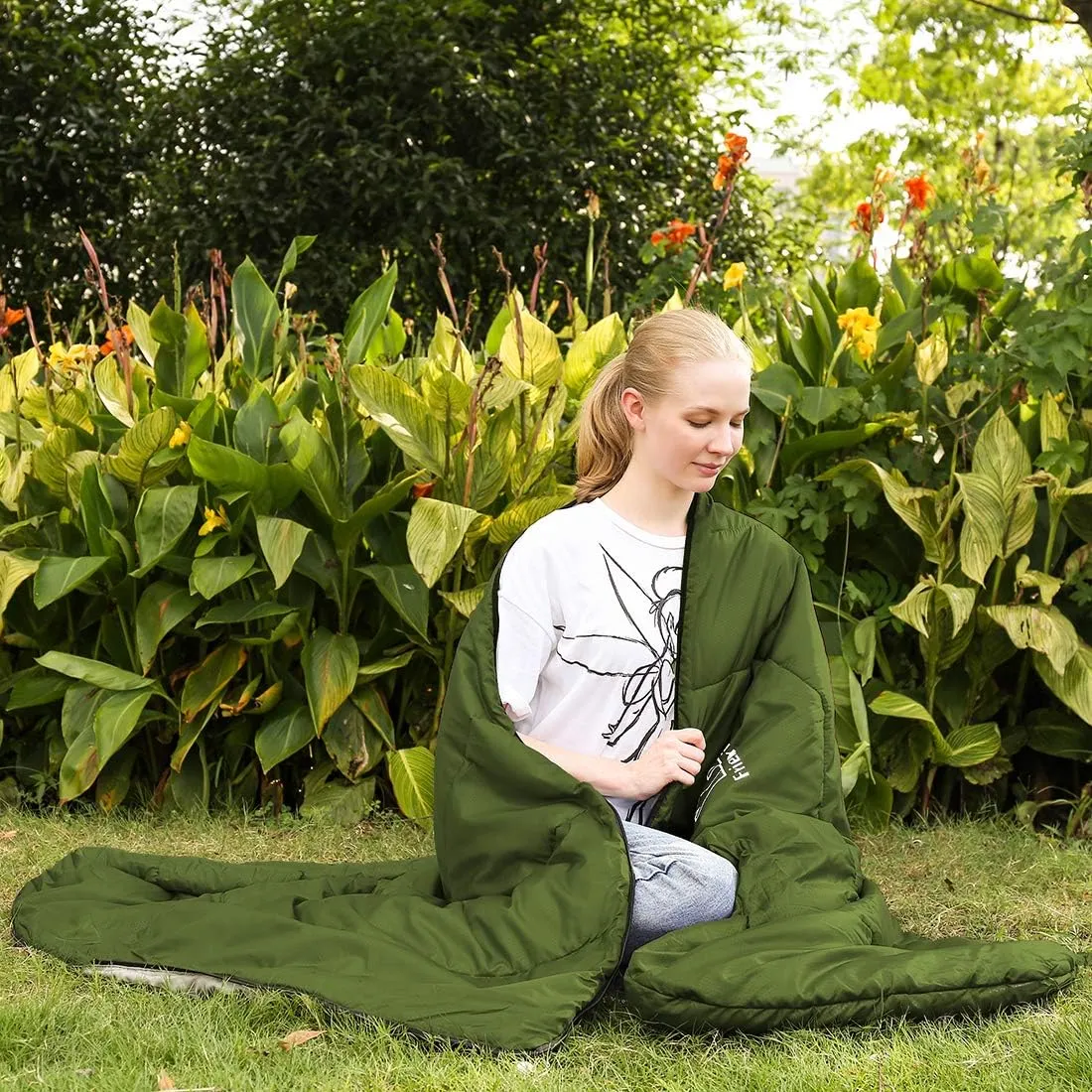 XL Size Upgraded Version of Camping Sleeping Bag 4 Seasons Warm and Cool, Lighter Weight, Adults and Children Can Use Waterproof Camping Bag, Travel and Outdoor Activities