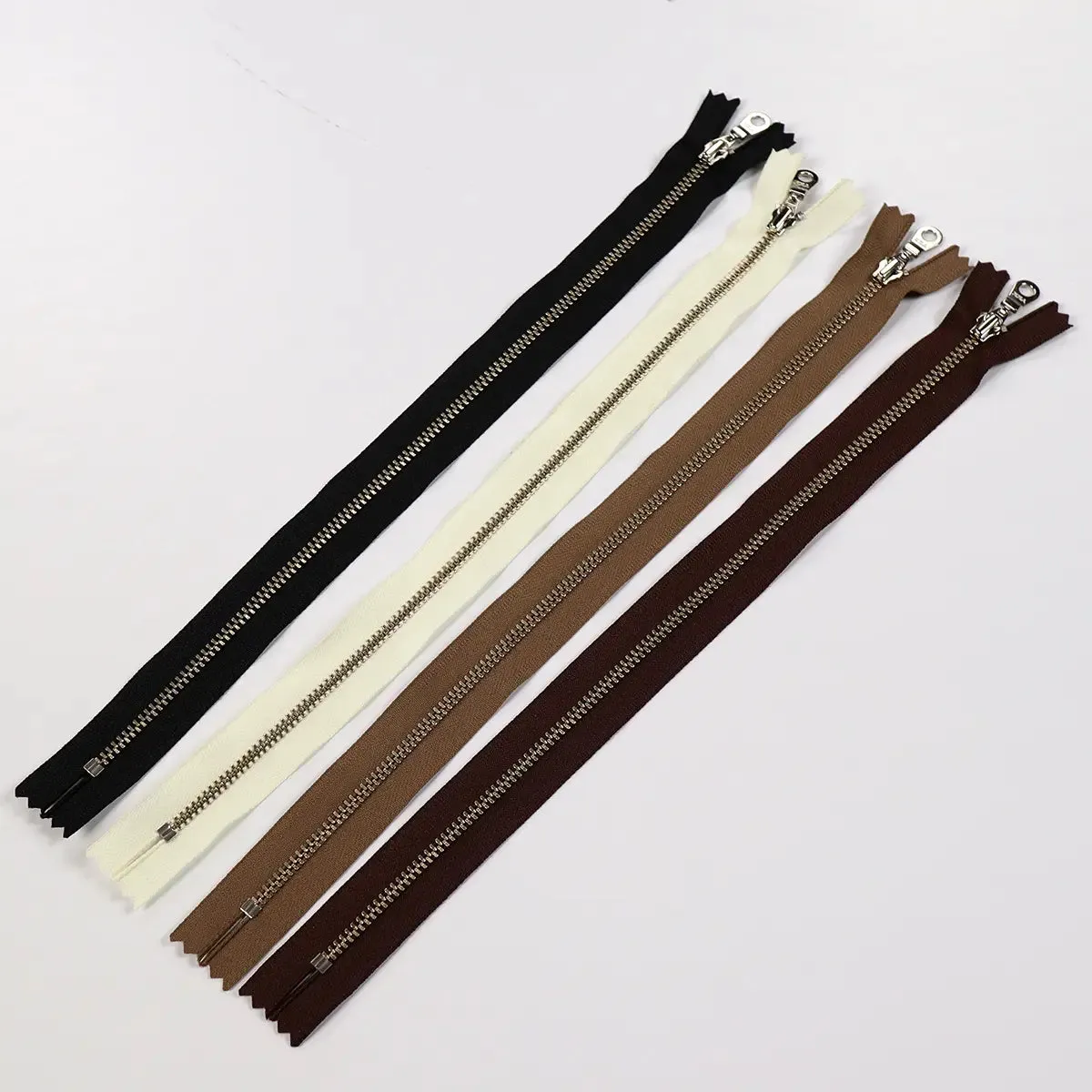 YKK 4.5 Nickel Bag Zipper with Donut Pull 12 Inch